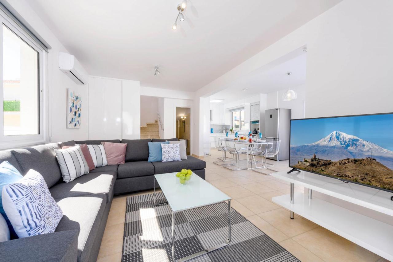 פרוטאראס Villa Elaine מראה חיצוני תמונה